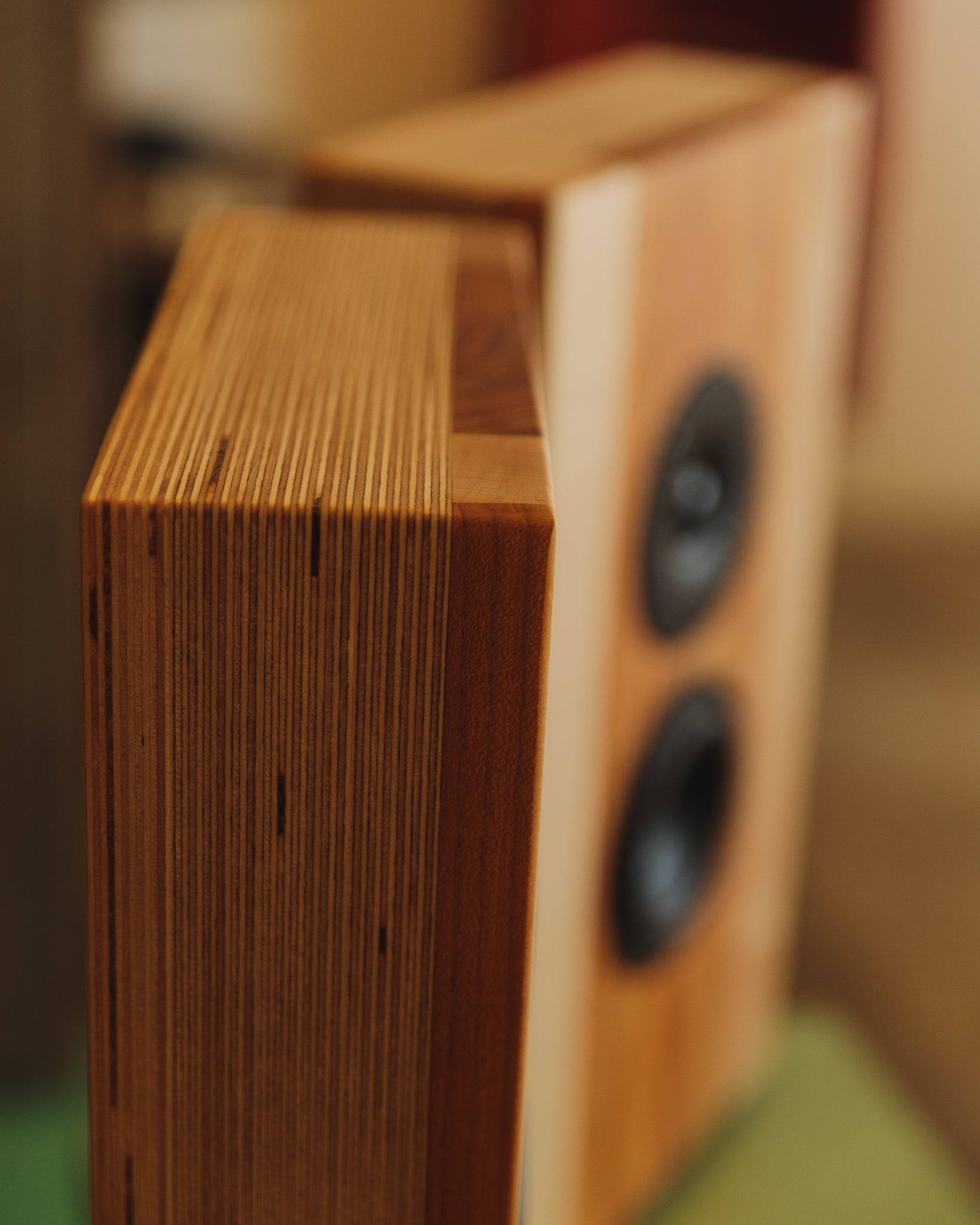 Marianne - Canarywood & Cherry