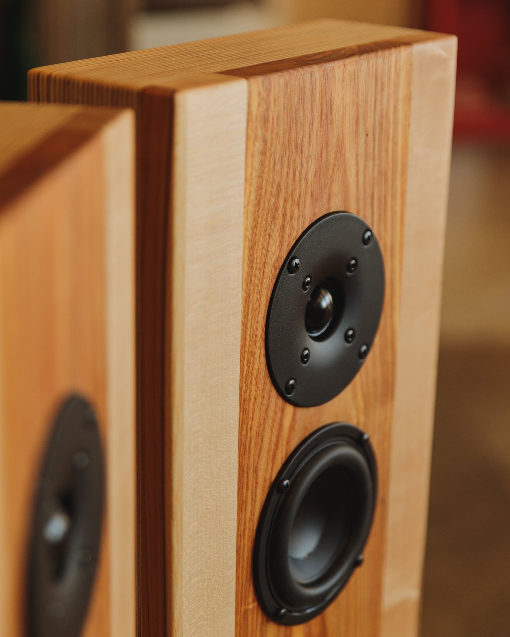 Marianne - Canarywood & Cherry