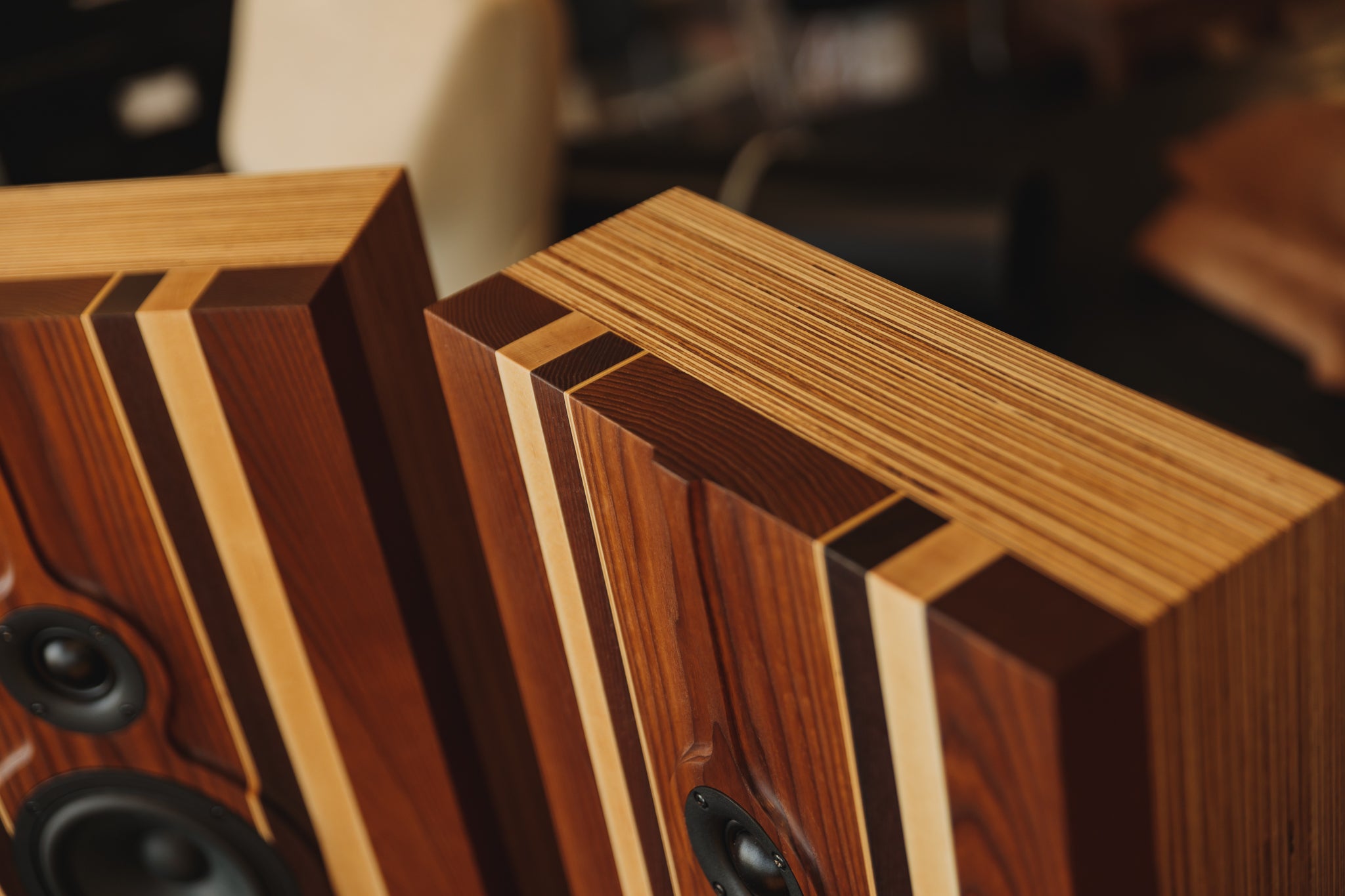 Rachel - Brown Hourglass